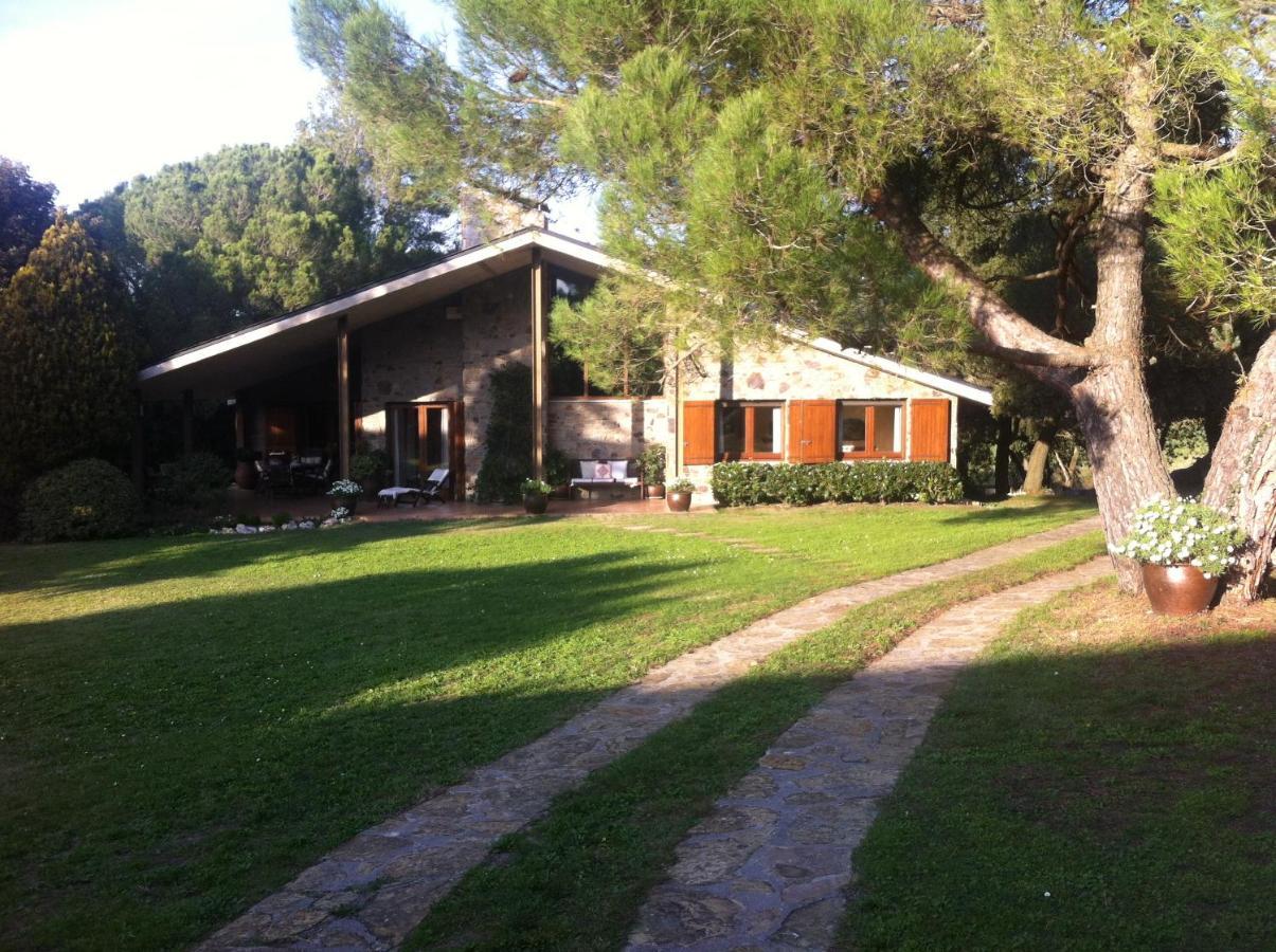 Vila Les Margarides Seva Exteriér fotografie